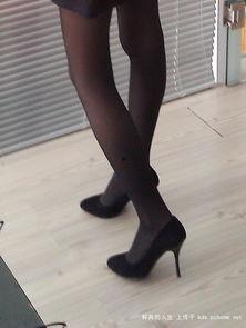 国产丝袜秘书在线观看,国产丝袜秘书的激情演绎